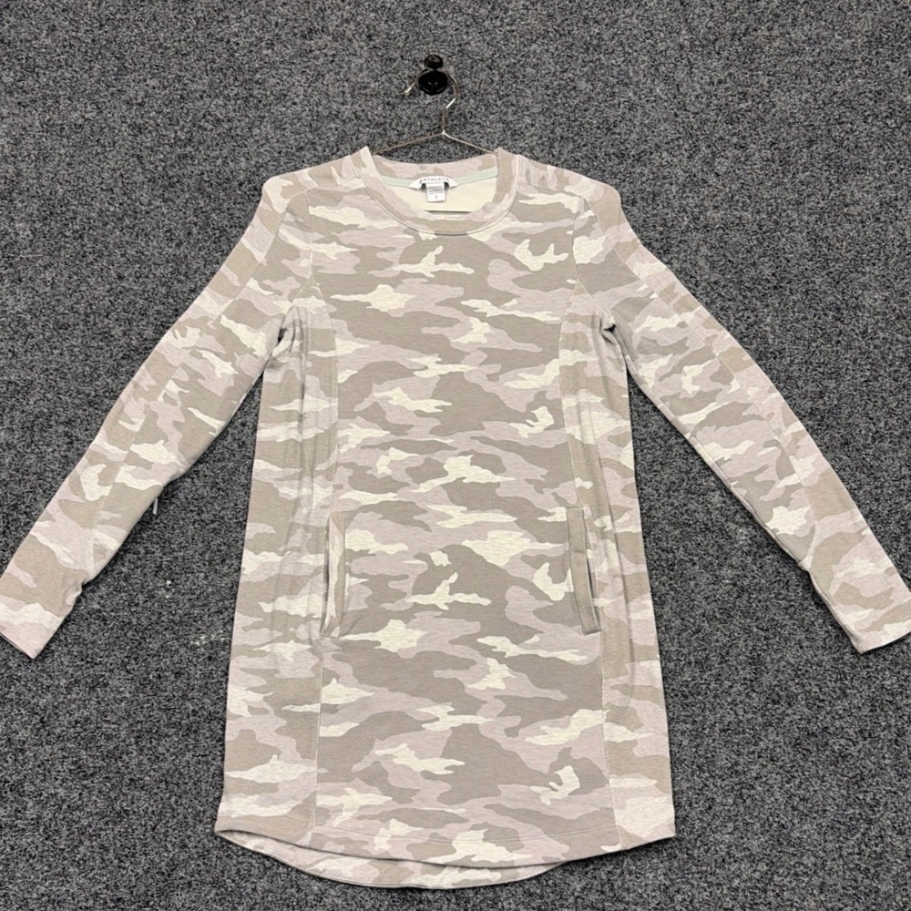 Athleta Tunic Sweatshirt Womens Small Gray Camo Coaster Luxe Pocket Athleisure